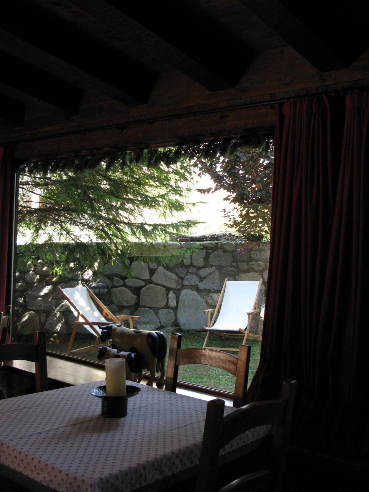 Hotel Besiberri Arties Exterior foto